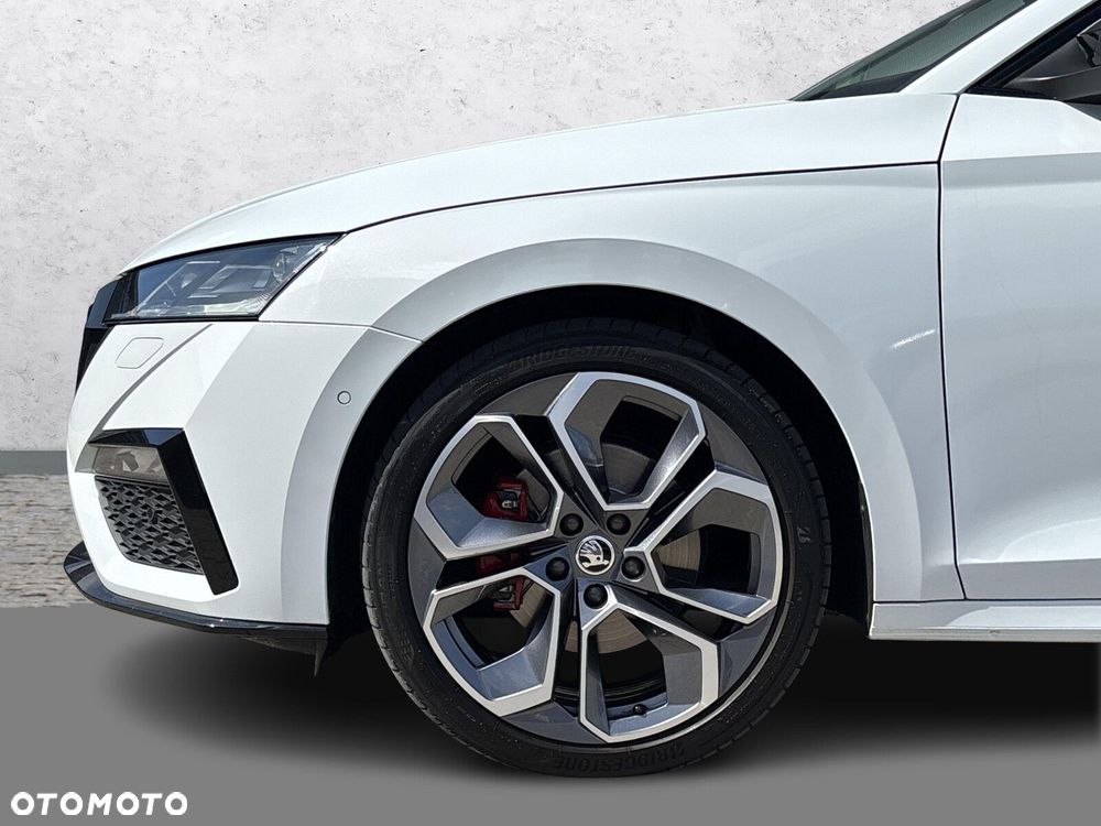 Skoda Octavia 2.0 TDI RS DSG - 37