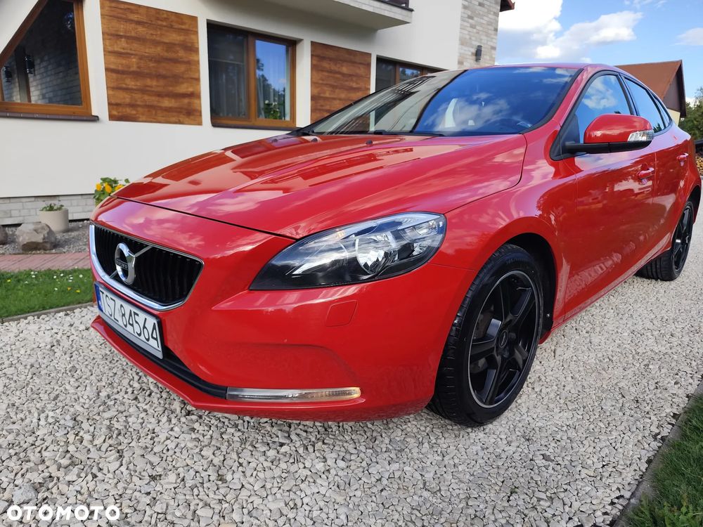 Volvo V40 D2 Drive-E Momentum - 7