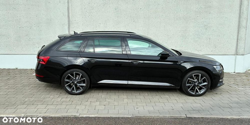 Skoda Superb 2.0 TDI SCR Sportline DSG - 4