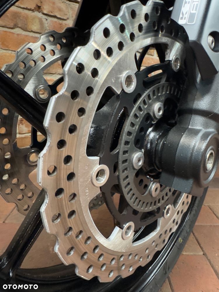 Kawasaki Versys 1000 - 20