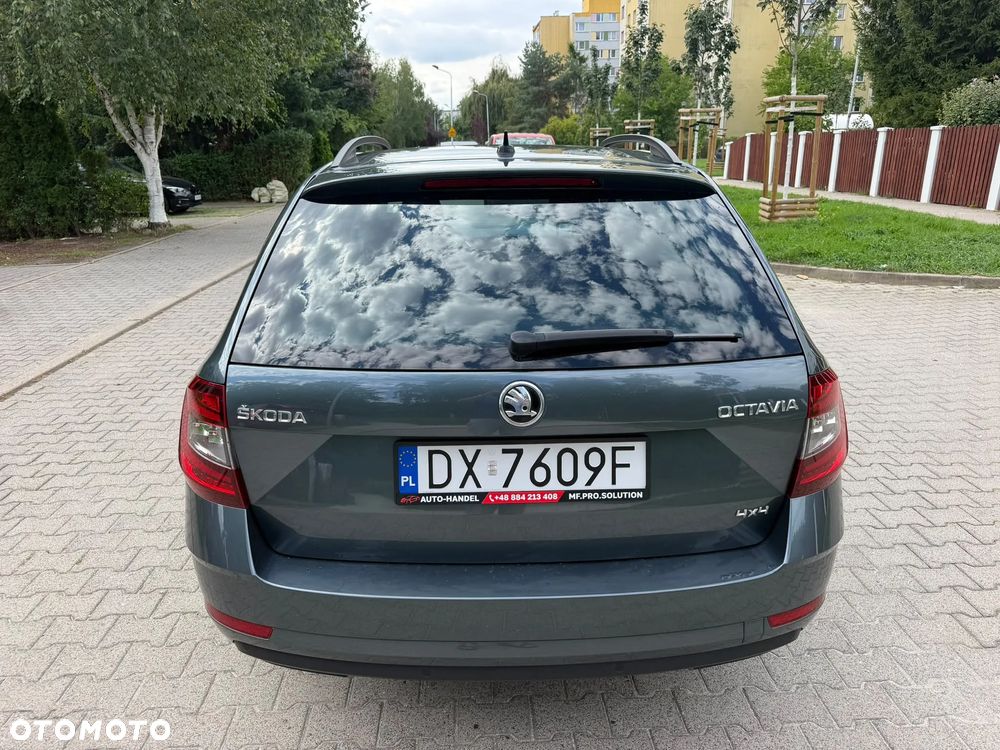 Skoda Octavia 2.0 TDI 4x4 DSG Soleil - 5