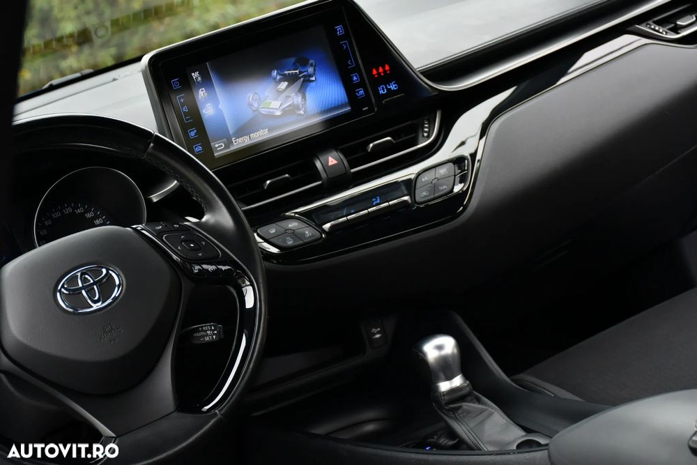 Toyota C-HR Hybrid Business-Edition - 7