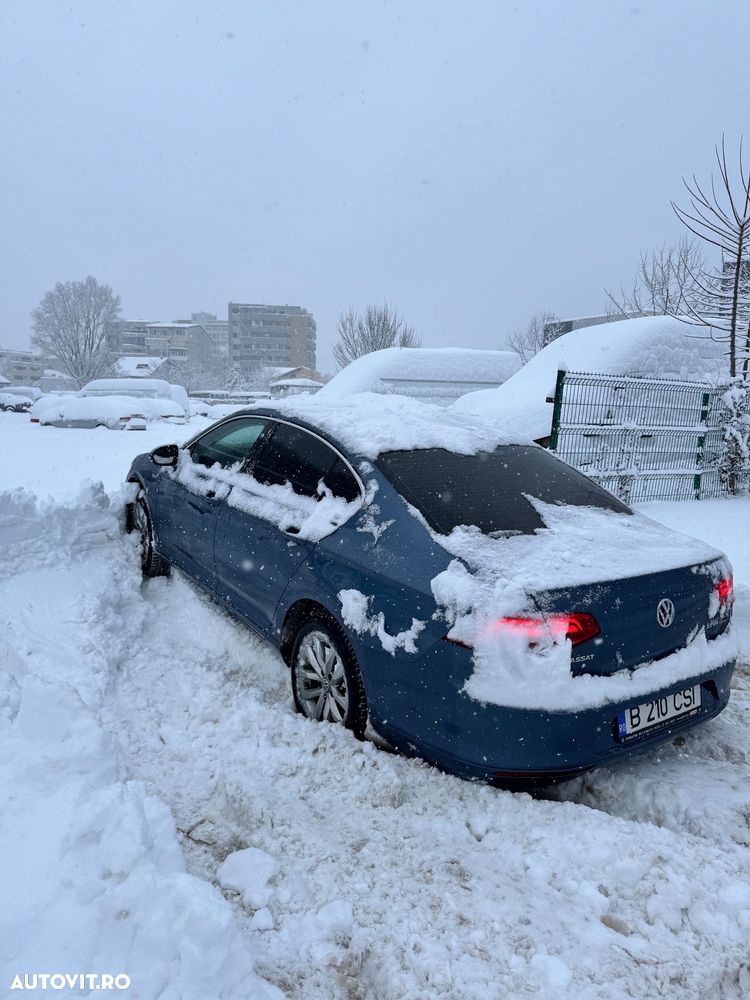 Volkswagen Passat 2.0 TDI 4Motion Comfortline - 26