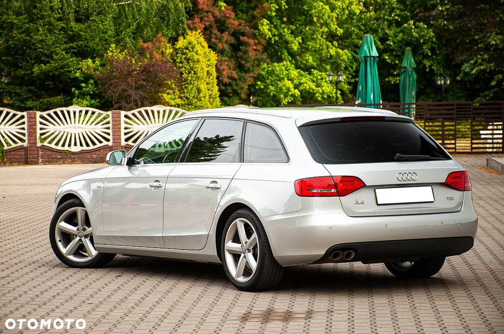 Audi A4 Avant 2.0 TDI DPF S line Sportpaket - 11