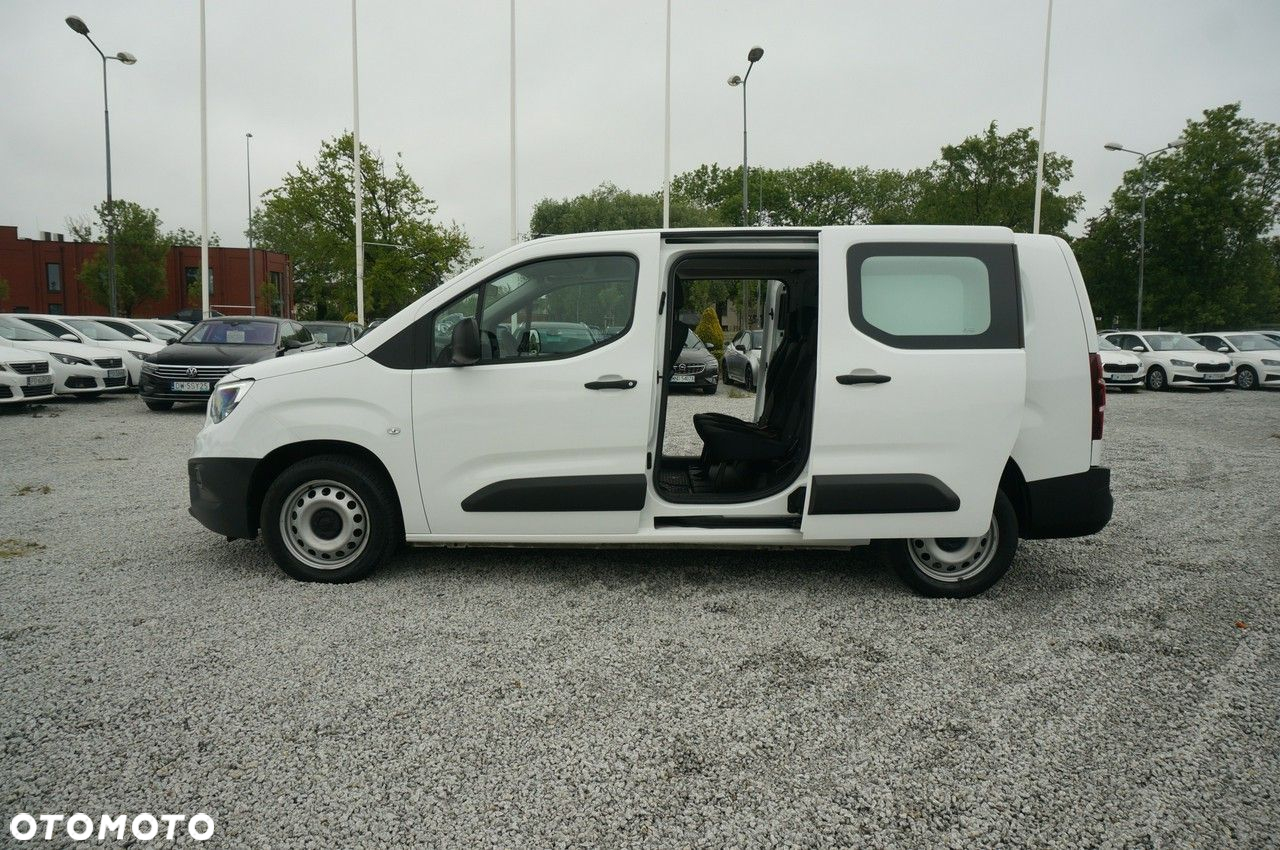 Opel Combo Cargo XL 1.5 CDTI 2,4t (bryg.) - 19