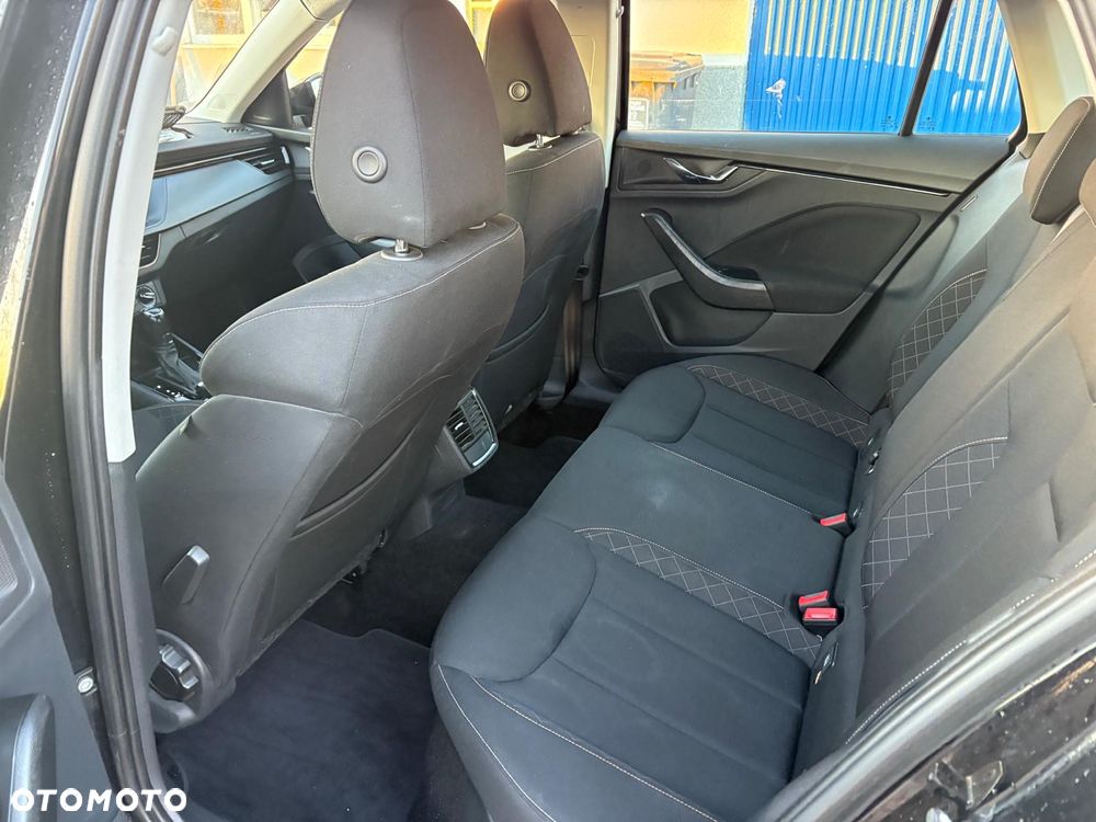 Skoda Kamiq 1.0 TSI DSG Active - 27