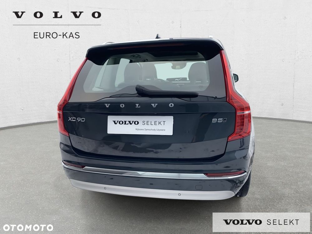 Volvo XC 90 - 6