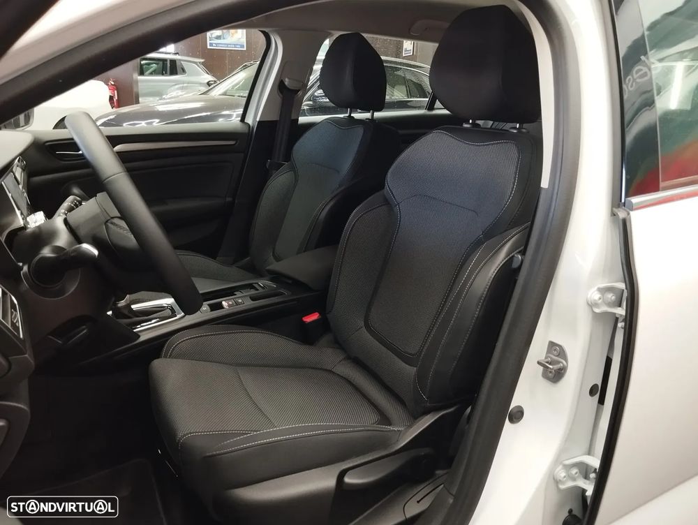 Renault Mégane Sport Tourer 1.6 E-Tech Plug-In Limited - 15