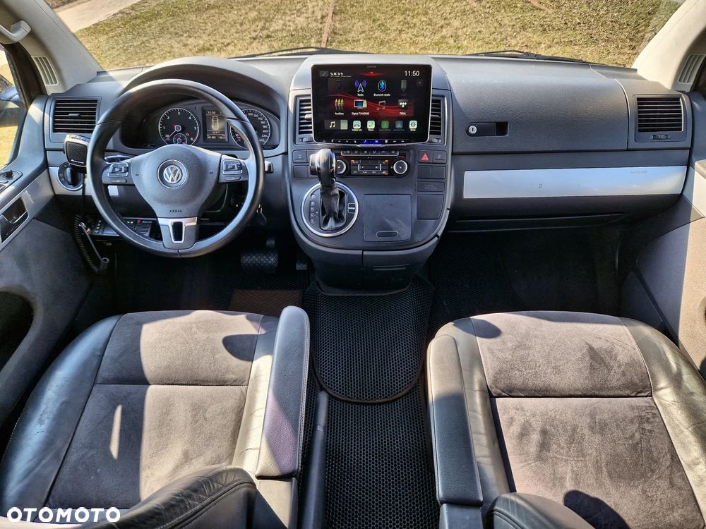 Volkswagen Multivan - 16