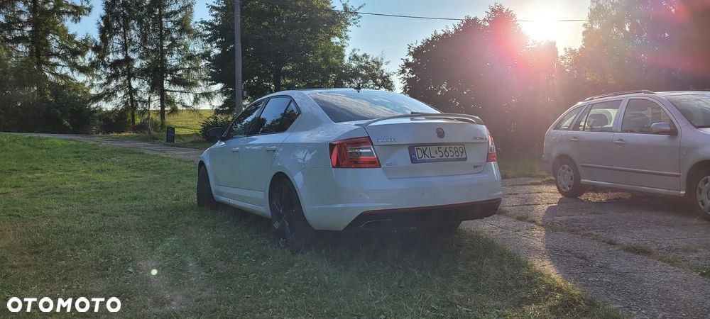 Skoda Octavia 2.0 TSI (Green tec) RS - 6