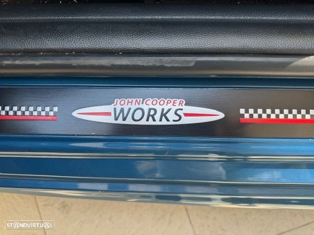 MINI Cabrio Cooper Premium Extra JCW Auto - 22