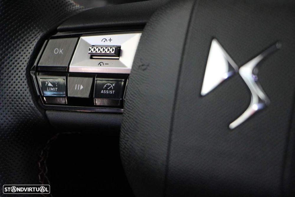 DS DS3 E-Tense Performance Line - 23