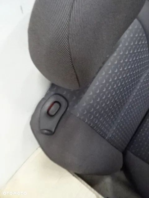 FOTEK FOTELE KANAPA FORD FOCUS MK1 LIFT 5D HB 01-03 NR477 - 6