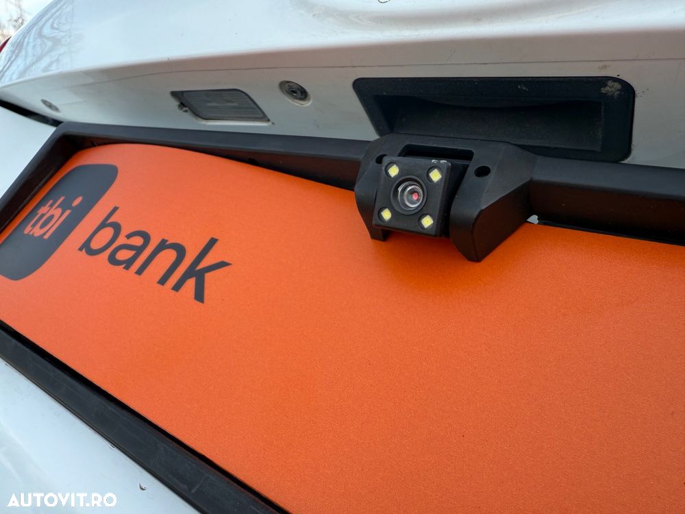 Ford Kuga 2.0 TDCi 4x4 Titanium - 16