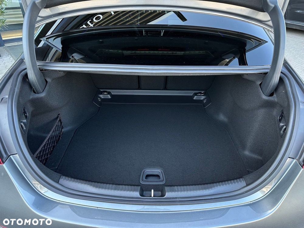 Mercedes-Benz Klasa C - 22