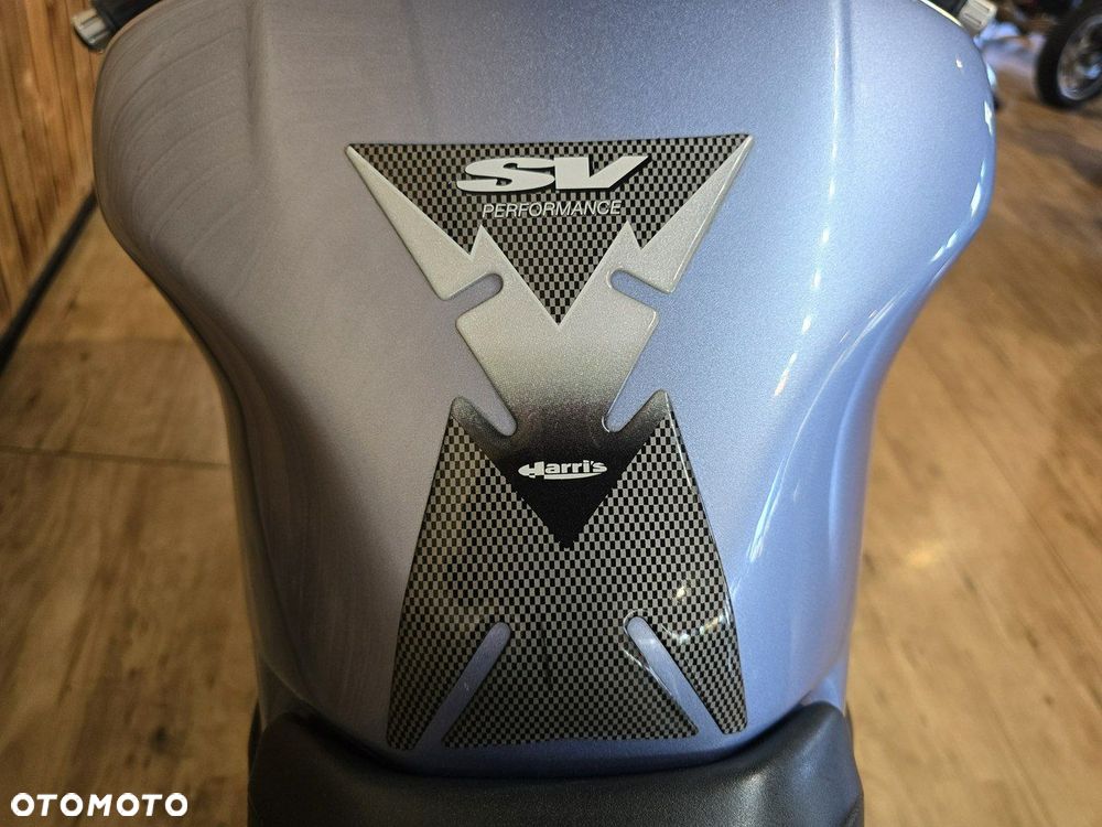 Suzuki SV - 17
