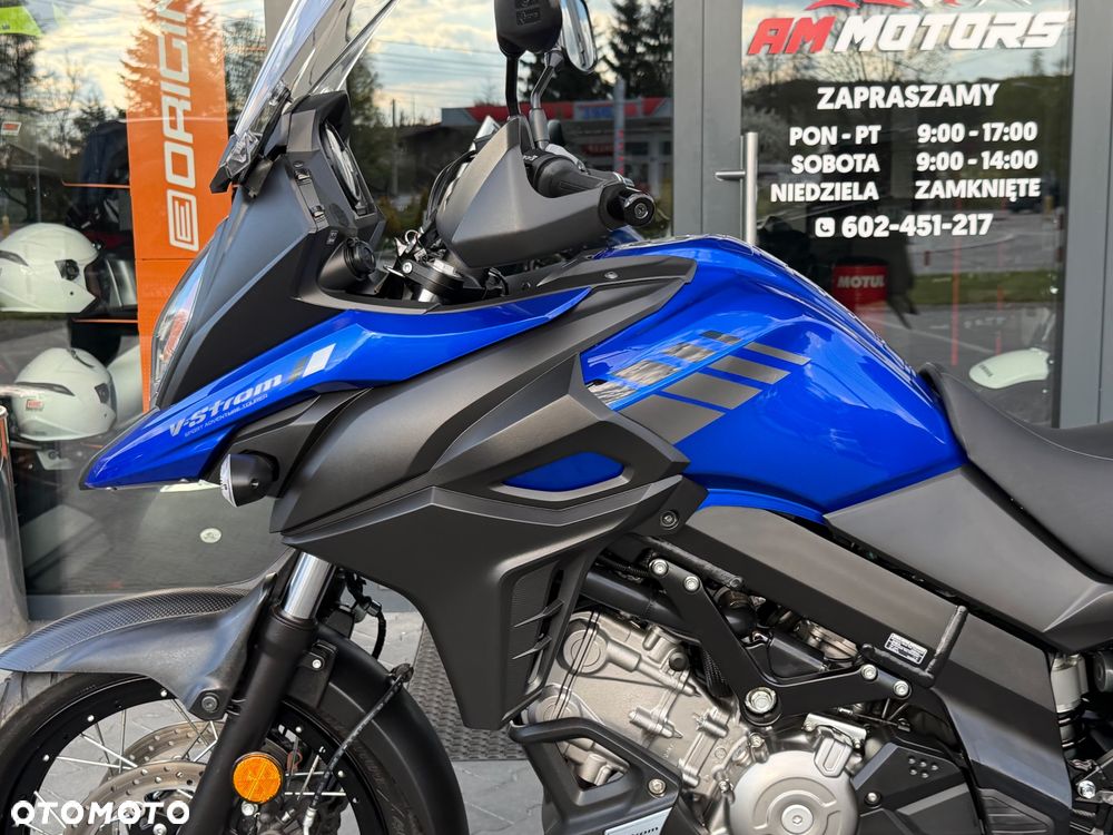 Suzuki V-STROM - 36