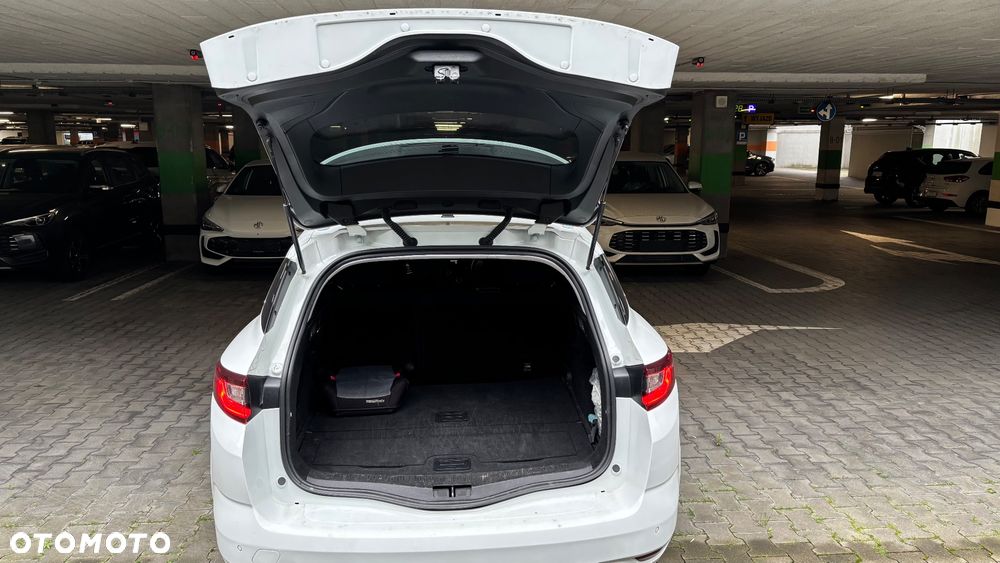 Renault Megane 1.5 dCi Intens EDC - 9