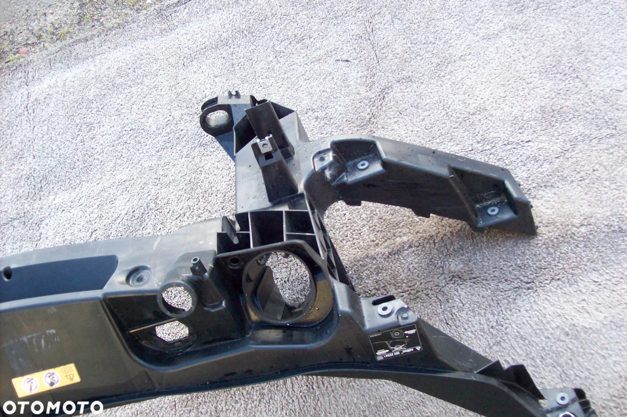 PAS PRZEDNI MERCEDES SPRINTER W907 W910 ROK 18/23 - 4