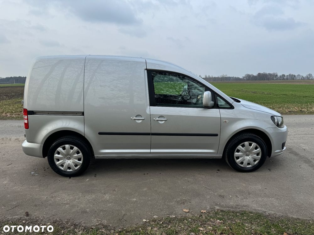 Volkswagen Caddy - 4