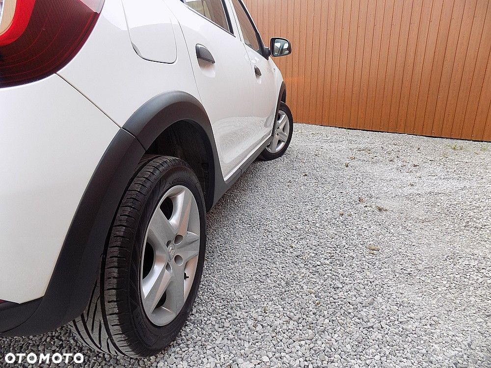 Dacia Sandero Stepway 0.9 TCe Laureate - 24
