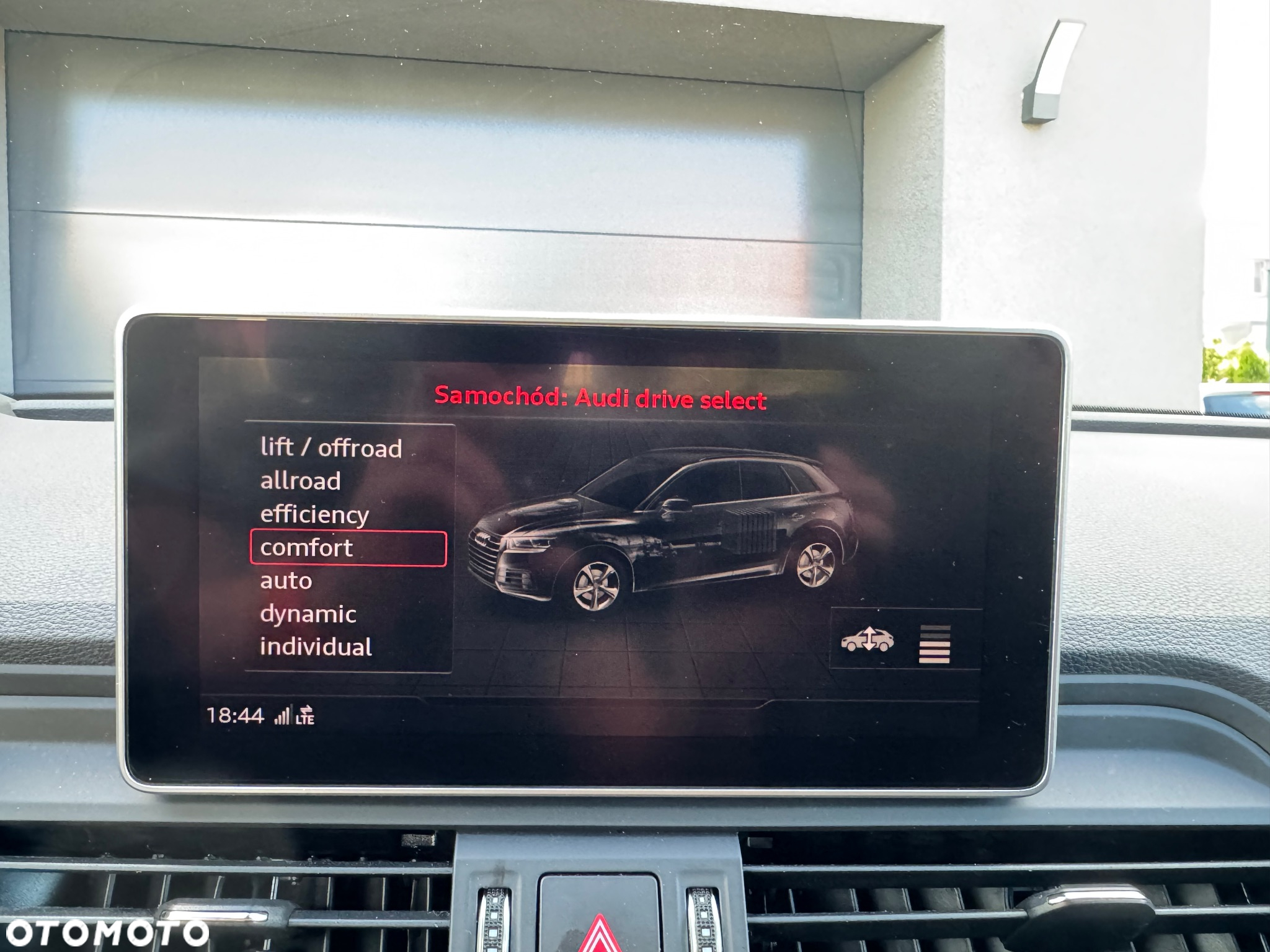 Audi Q5 55 TFSI e Quattro S tronic - 30