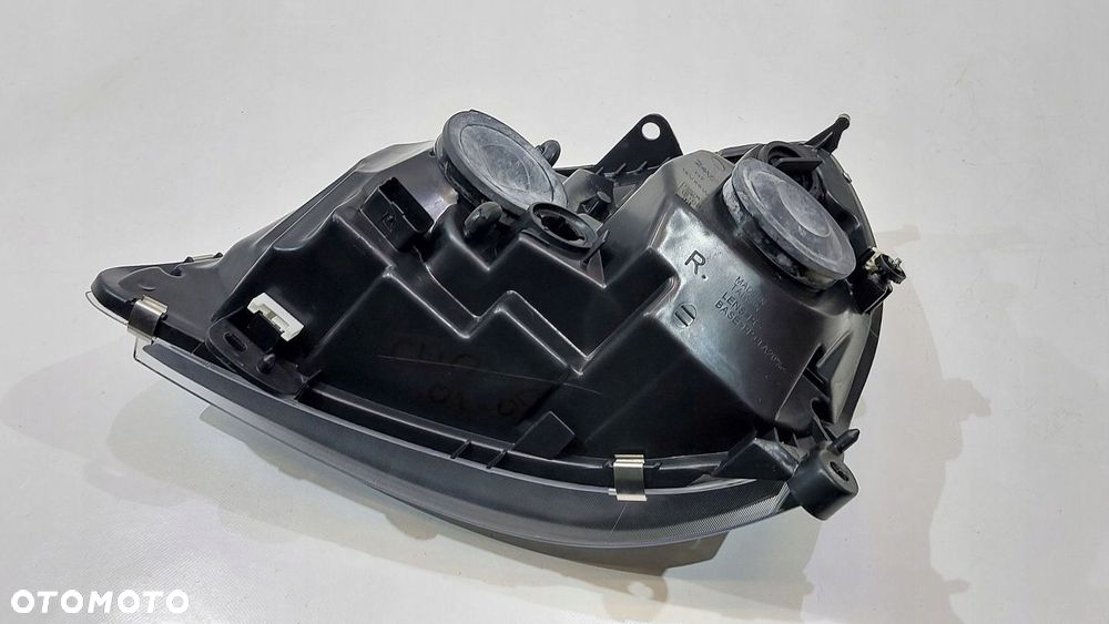 LAMPA REFLEKTOR PRZÓD PRAWY RENAULT CLIO II 01-05r LIFT SZARY ŚRODEK - 5
