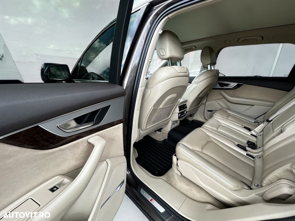 Audi Q7 - 18