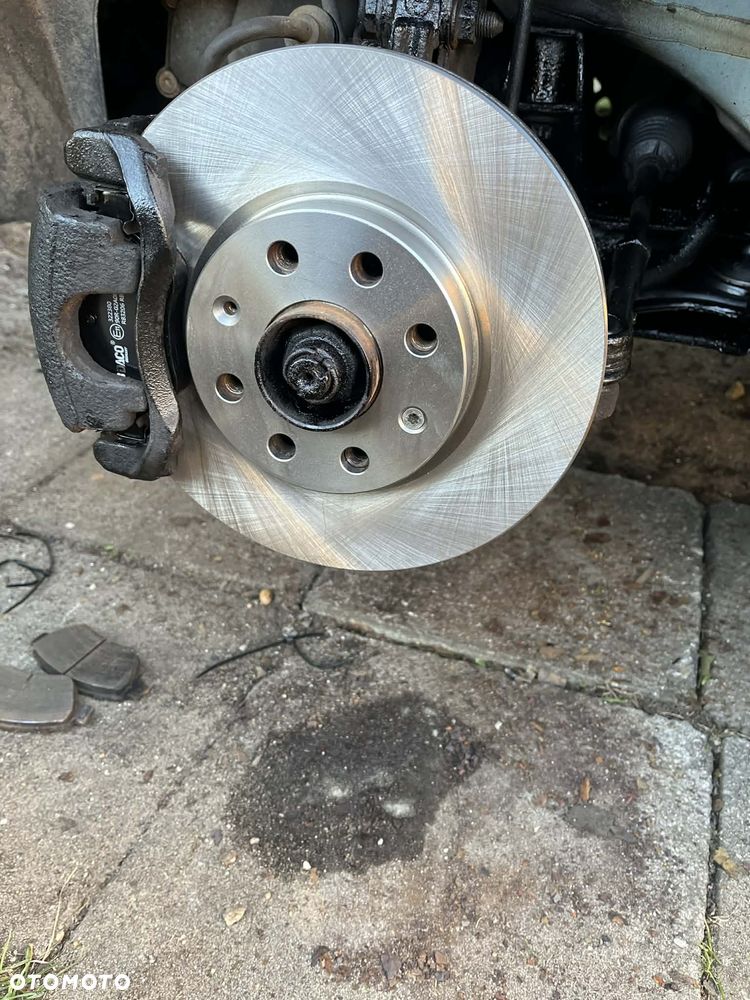 Opel Corsa 1.4 16V Color Edition - 11