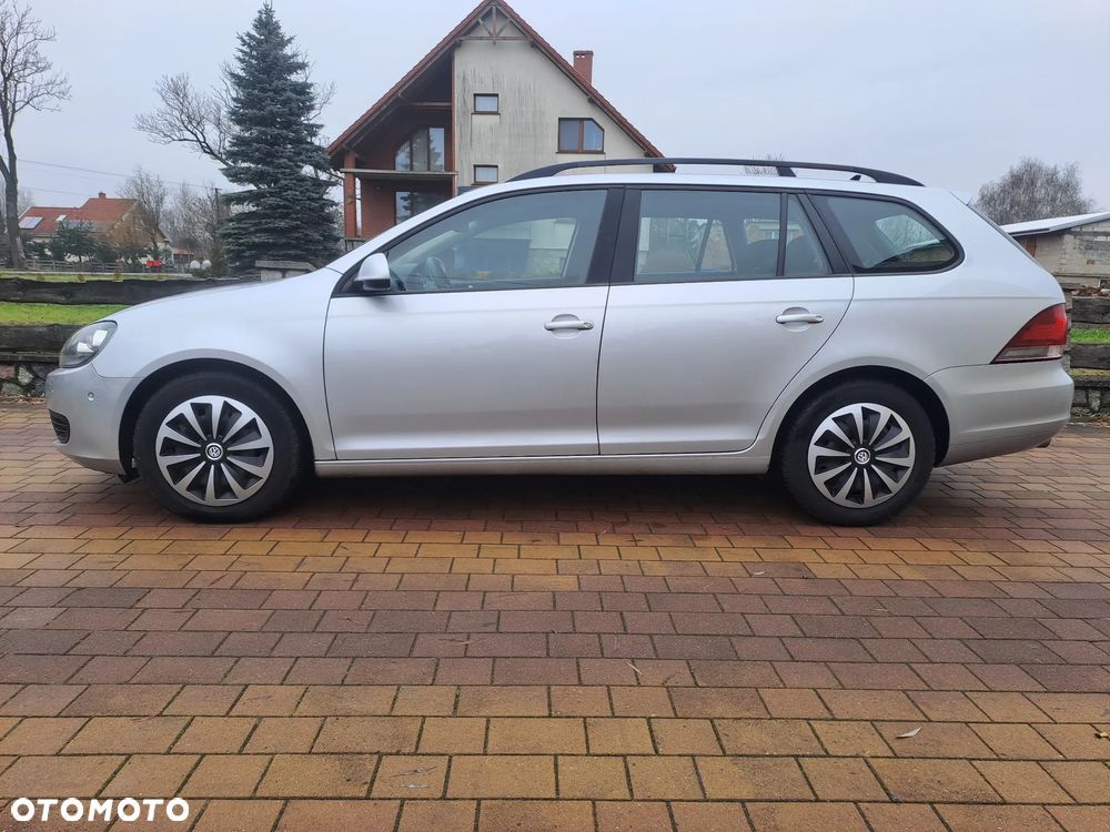 Volkswagen Golf 1.6 TDI BlueMotion Technology Comfortline - 9