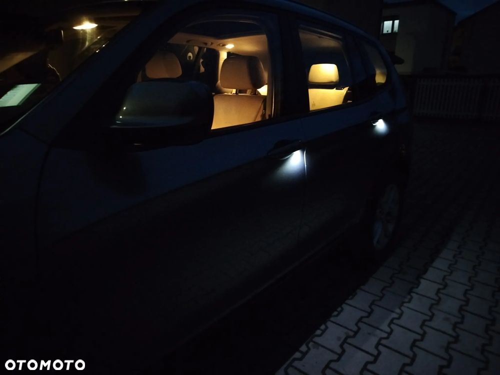 BMW X3 xDrive28i - 22