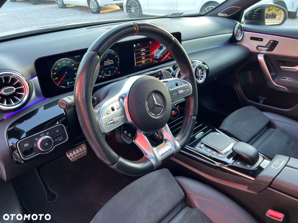Mercedes-Benz Klasa A 35 AMG 4-Matic 7G-DCT - 20
