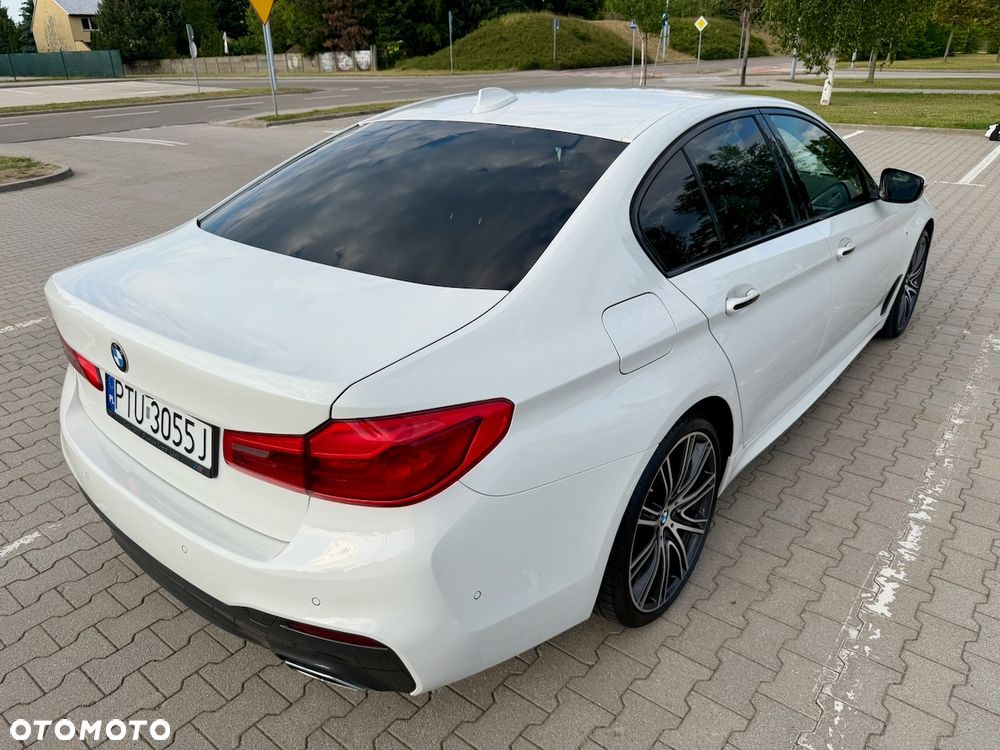BMW Seria 5 540i xDrive M Sport sport - 38