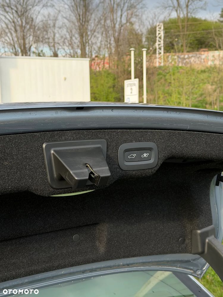 Volvo S90 T6 AWD Geartronic Momentum - 38