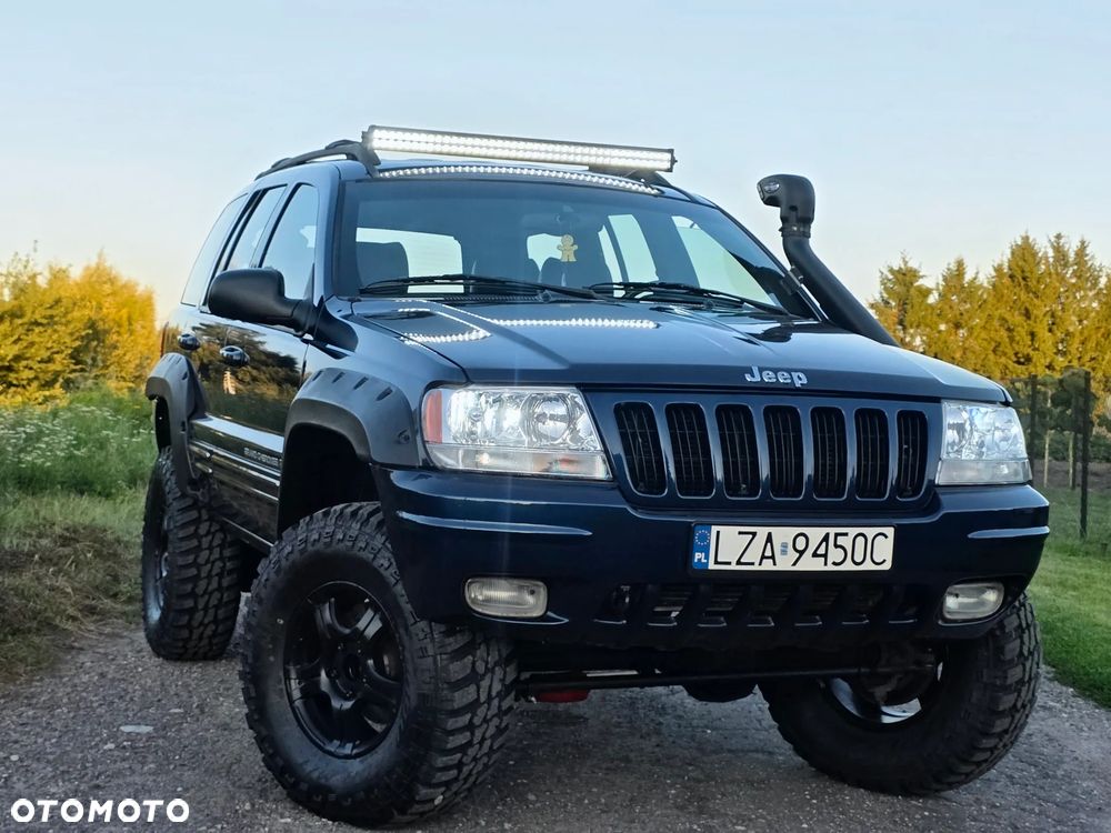 Jeep Grand Cherokee - 39
