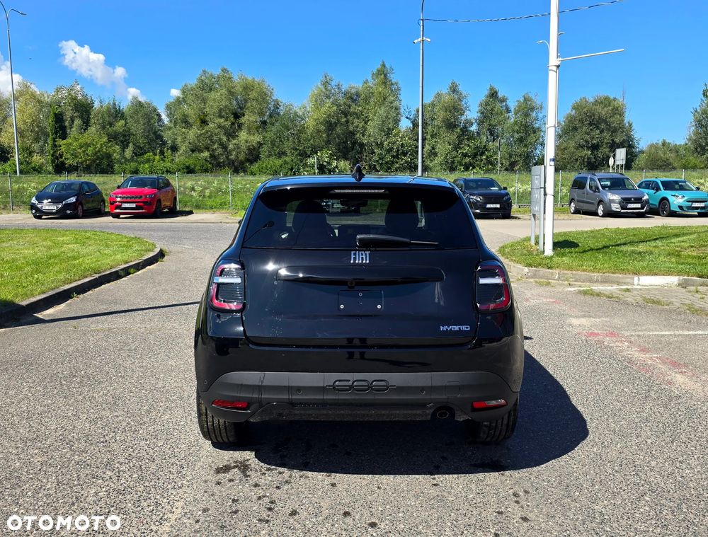 Fiat 600 1.2 Turbo La Prima eDCT - 4