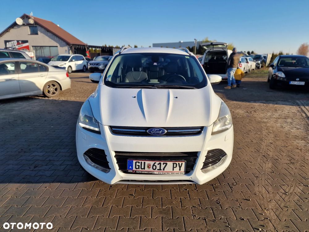 Ford Kuga 2.0 TDCi 4x4 Titanium - 4