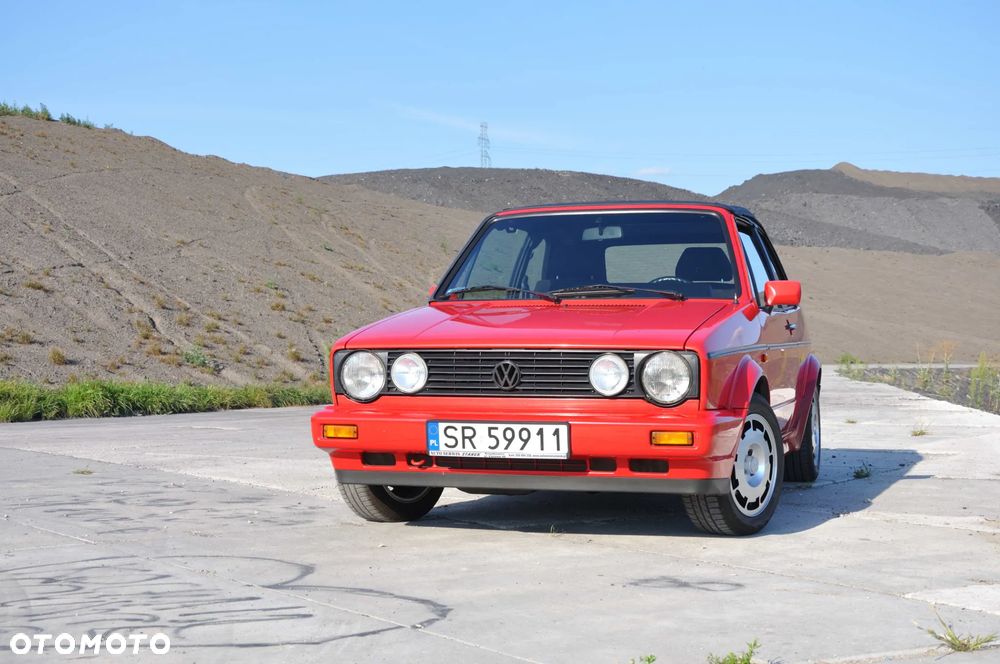 Volkswagen Golf 1.6 CL - 16