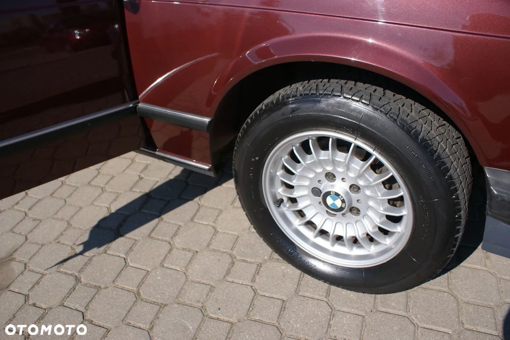 BMW Seria 7 - 22