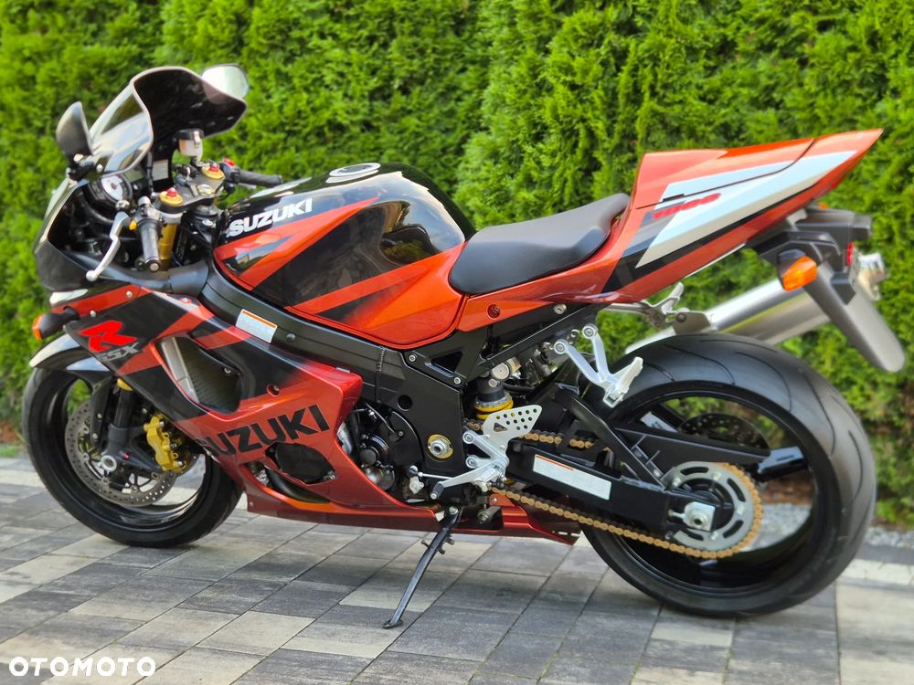 Suzuki GSX-R - 7
