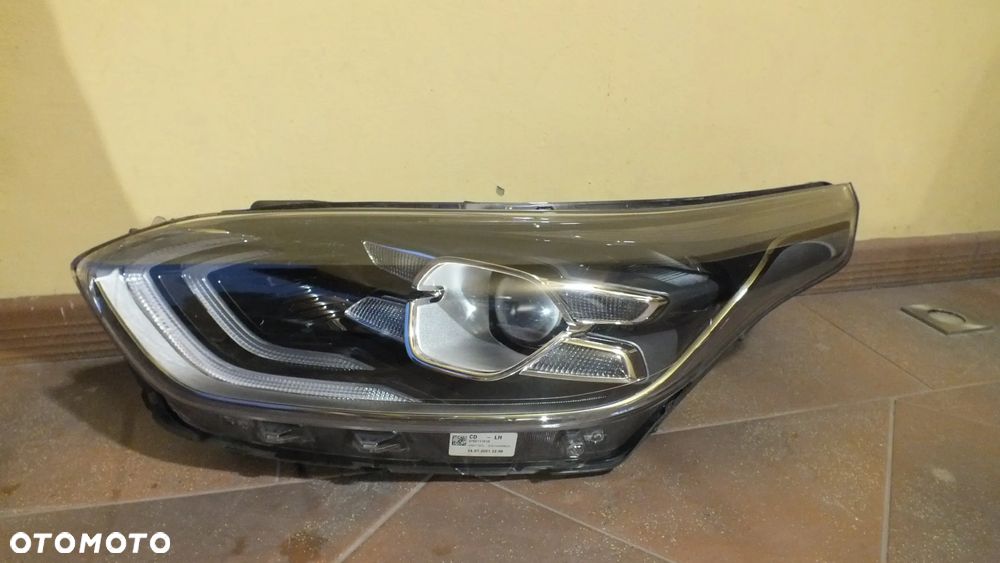 Lampa przednia lewa Led Kia Ceed III GT  792111010 - 1