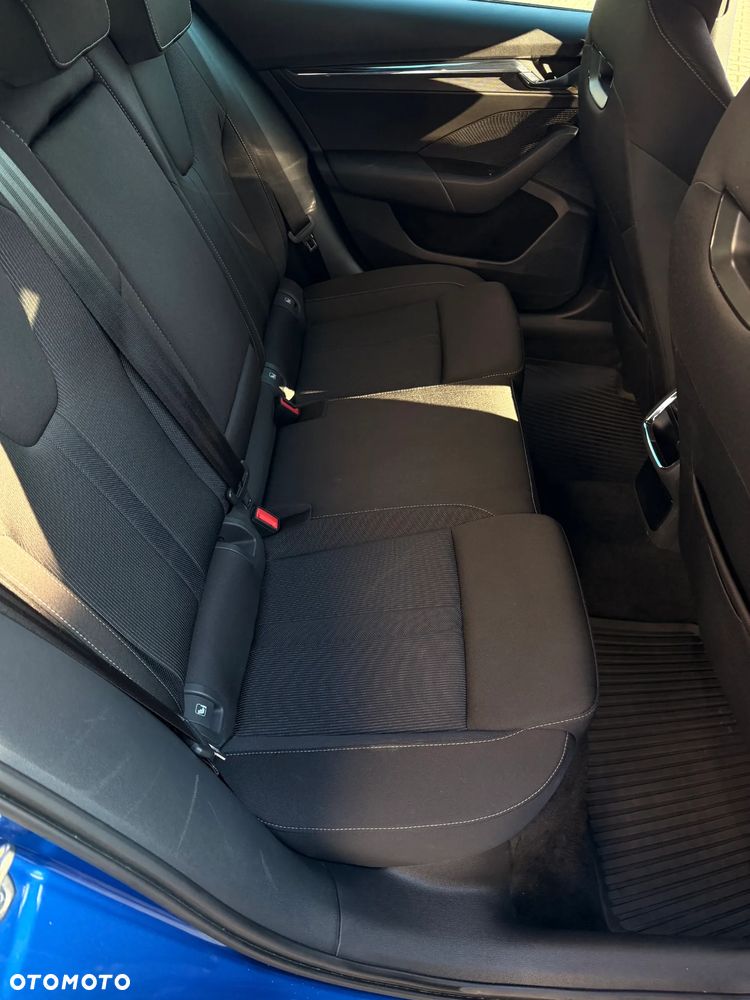 Skoda Octavia ver-1-5-tsi-e--tec-style-dsg - 24