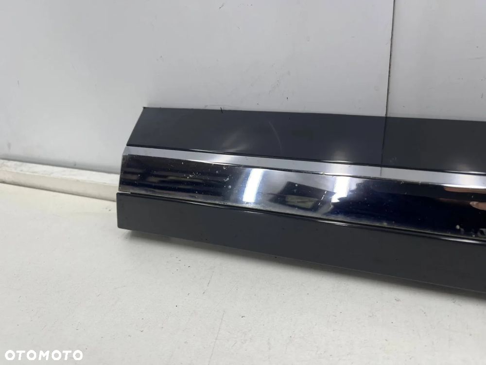 Listwa VW Arteon 2017r.- PRAWA przednia dolna nakładka drzwi prawy przód chrom 3g8859701b - 3