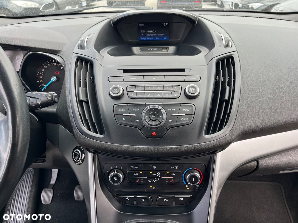 Ford Kuga 1.5 EcoBoost 2x4 SYNC - 12