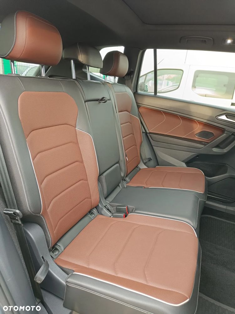 Volkswagen Tiguan 2.0 TSI OPF 4MOTION DSG R-Line - 24