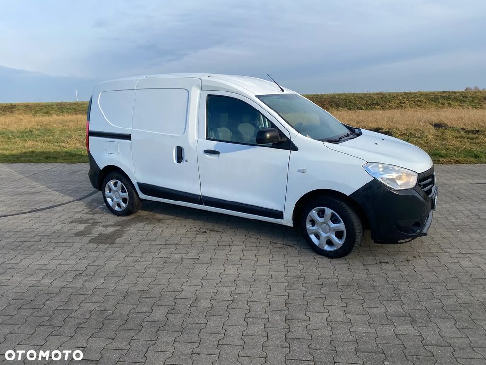 Dacia Dokker - 5