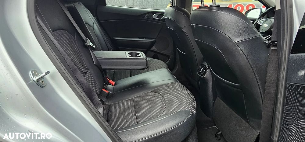 Kia XCeed 1.6 GDI DCT6 OPF Plug-in-Hybrid Platinum Edition - 12