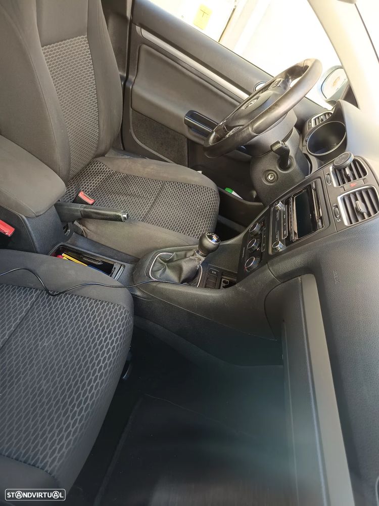 VW Golf Variant 1.6 TDi Style - 11