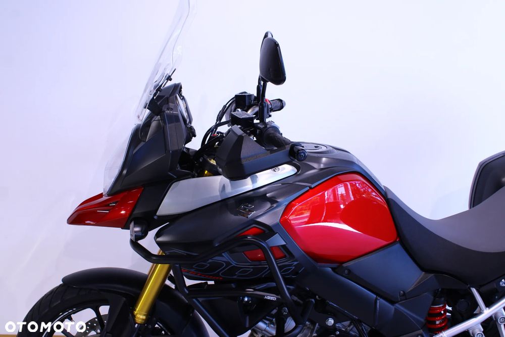 Suzuki DL - 10