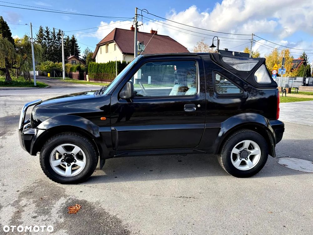 Suzuki Jimny 2000 photo 4